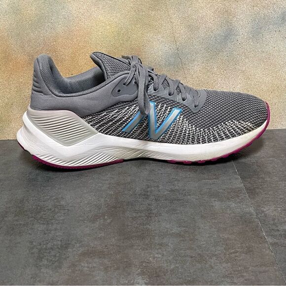 New Balance VENTR WVTRSG1 Gray Women's Running Shoes Size 9.5B - Picture 12 of 16
